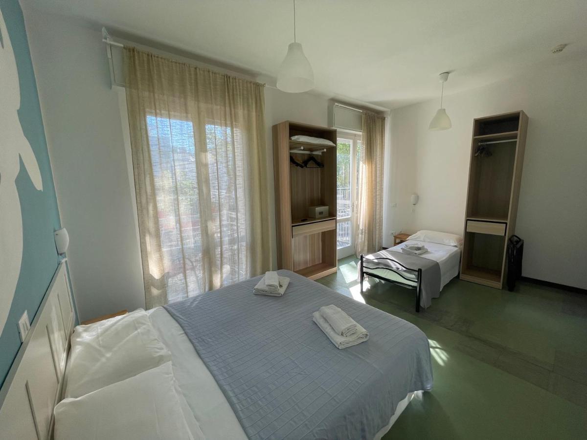 Hotel Aloha Cesena Bagian luar foto