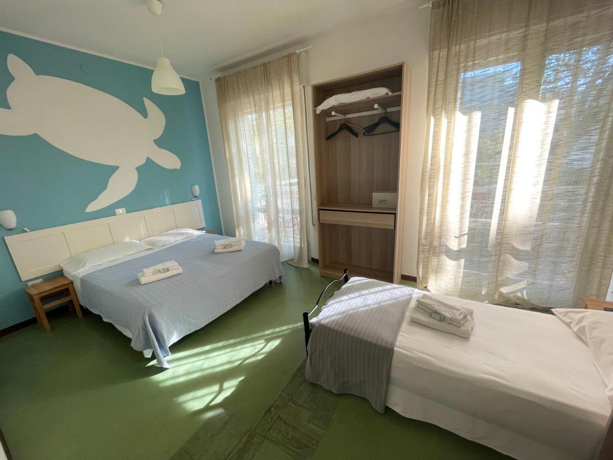 Hotel Aloha Cesena Bagian luar foto