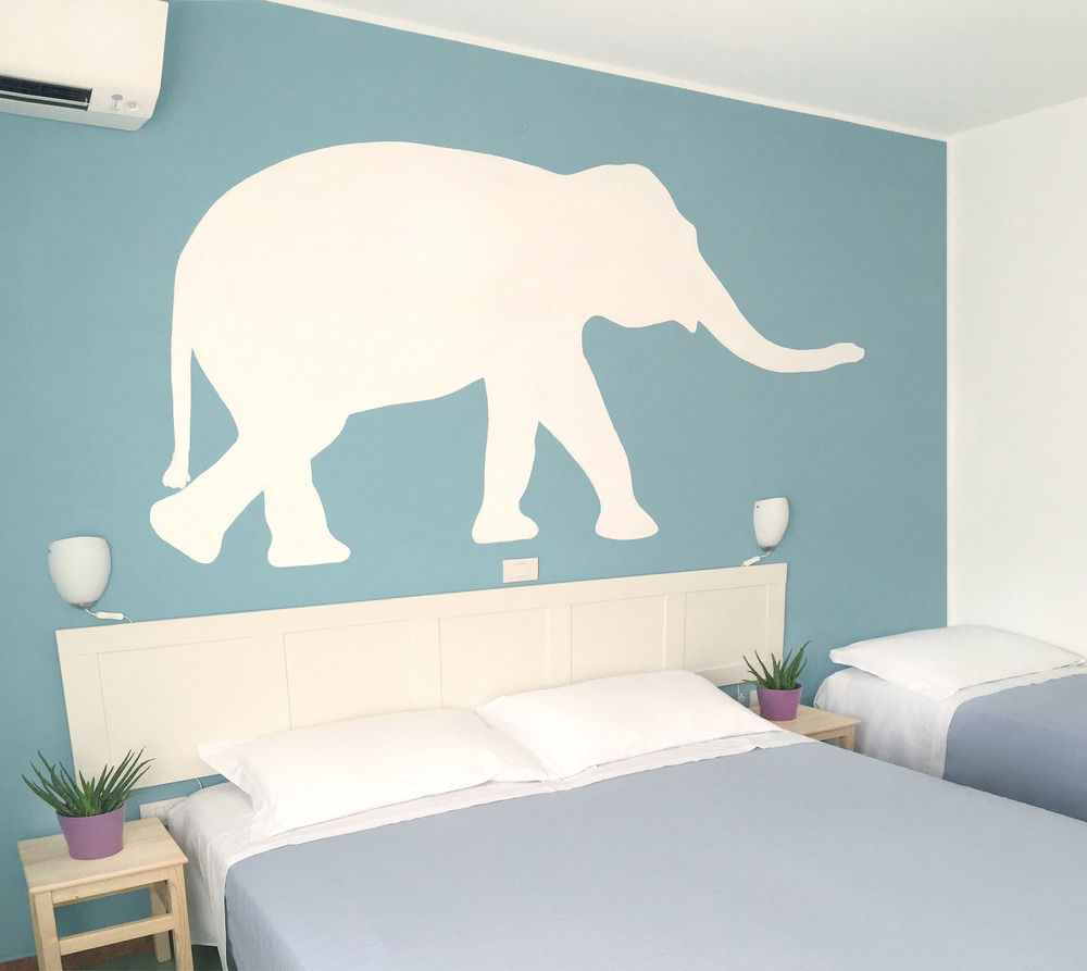 Hotel Aloha Cesena Bagian luar foto